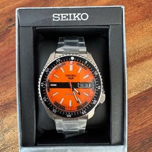 Seiko 5 Sports automatic